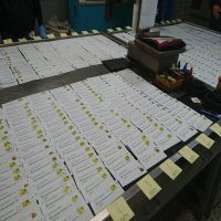 黑韓文宣？ 國民黨中市黨部提告 檢調郵局查扣八百多信件