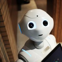 人工智慧限制與否？ Google執行長提醒：「AI發展應受法規控管」