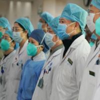 武漢肺炎／北京3醫生被感染 香港迪士尼與海洋公園暫停開放