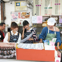 李懿帶著超人氣偶像AKB48，竟共同創業開早餐店了!?