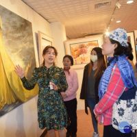 藝術家丘璦珍展示「珍愛媽祖」系列　大甲裕珍馨三寶館揭幕