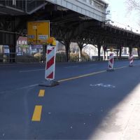 柏林加寬版車道 單車保持社交距離防疫