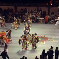 美洲原住民傳統跳舞祈福 禁群聚改「線上慶典」