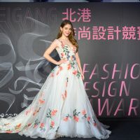 「2020北港時尚設計競賽」徵件 俄羅斯美女藝人安妮出席  刺繡美服秀好身材