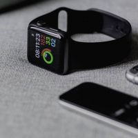 Apple Watch穩坐穿戴式市場龍頭！不只追蹤血氧、睡眠 還能檢測恐慌症