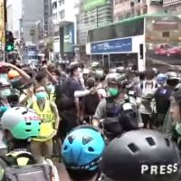 潮起香江》強人政治容不下小小的香港