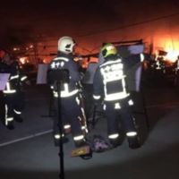 台中深夜火警燒燬25個攤位 市府將提供相關協助