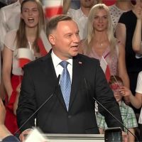 波蘭大選杜達獲4成支持領先 未過半需進行二輪投票