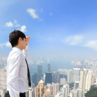 換個 Title 換人生!教你偷吃步大全!年過三十門外漢,如何一躍成為互聯網金童?