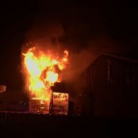 快新聞／宜蘭羅東木材工廠凌晨突起大火！ 火勢已撲滅、幸無人傷亡