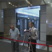 警搜香港民意研究所 泛民今初選被迫延至中午