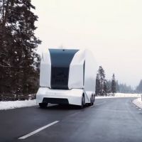全球首例！瑞典無人卡車獲營運許可 正式上路送貨