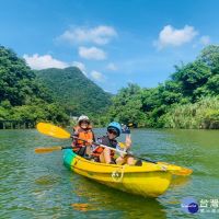 雙溪國小獨木舟體驗　學習防溺及水域安全知識