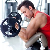 30歲肌肉猛男突發心肌梗塞 健身後補充蛋白質有學問