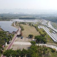台中文山垃圾掩埋場變身太陽能發電場