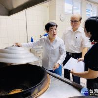 國中小廚房設備老舊　立委楊瓊瓔爭取補助修繕