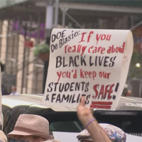 「別害死孩子們」美國教師上街抗議學校復課