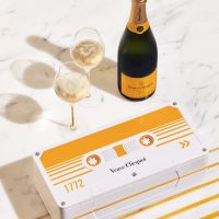凱歌皇牌香檳經典再現 推出《Yellow Hour™夏日皇金時光》餐酒饗宴 與限量《復古・時尚！錄音帶禮盒》