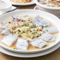 【基隆．食】和平島海風吹來　漁男子豪邁風魚鮮料理上桌