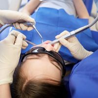 WHO警告：牙科診間應做好防備 以免新冠病毒散播