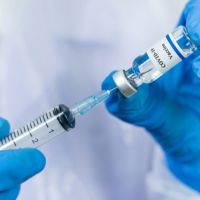 首例國產新冠疫苗本周人體試驗第1期 最快明年3月發證