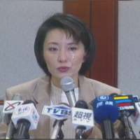 被控詐財150萬辯「行政疏失」 沈時華躲媒體「法院待2小時 」