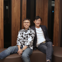 【跨界對談】著名作詞人/暢銷書作家 何厚華 X 易寬設計:幕後推手的真情對談!