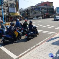 楊梅分局加強車輛與行人守法觀念　執行「路口安全大執法」宣導
