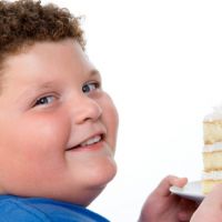 小時候胖就是胖！ 長不高、肝衰竭、糖尿病恐跟一輩子