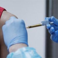安全審核過關 牛津武肺疫苗恢復人體試驗
