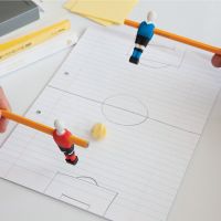 只要有筆與紙，就可以玩兩人足球