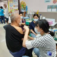 中市流感疫苗管控　社區設站僅供65歲以上長者接種