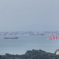 馬祖南竿遭大量中國抽砂船包圍　海巡調派新北艦支援驅離
