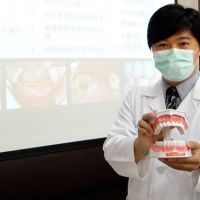 拔除牙齒大有學問 保存齒槽脊提升假牙自然度與功能