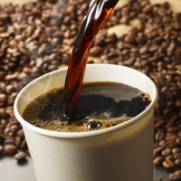 咖啡竟是造成「嗓音沙啞」可能原因？想護嗓，這樣吃準沒錯...