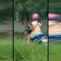 騎車揹嬰兒 母竟邊騎邊滑手機