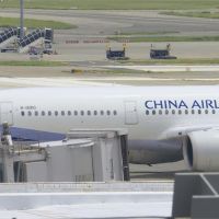 快新聞／華航新機身CHINA AIRLINES字樣縮小 林佳龍：要增台灣意象