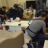快新聞／台南警方攻堅4處詐騙機房 逮25歲主嫌