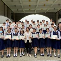 僑生觀光事業科學生零基礎兩年培訓 全班取得華語文流利級證書