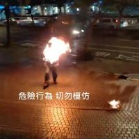 【有影】髮指！中天支持者自焚 蘇貞昌臉書貼文「關不住自由之火」