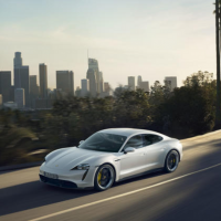 保時捷首部純電跑車上市！來看看Porsche Taycan的5大亮點