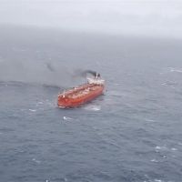 外籍油輪蘭嶼外海起火 海巡獲報馳援