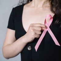 台灣最惡性「三陰性乳癌」為何成長3倍？ 台大醫透露最大元凶是它