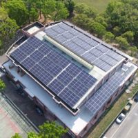 台灣 IT 業購綠電首例 緯穎領先業界 將用睿禾控股太陽能為台北總部供電