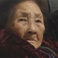 50多年前出養么兒 96歲老婦盼見孩子一面
