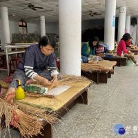 典藏藺草香氣　苑裡山腳社區讓藺草編織工藝永續傳承