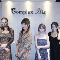 林葉亭攜手「日本髮飾界愛馬仕」Complex Biz，量身訂做三種「口罩時尚」造型