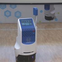 防堵院內感染！ 醫院推機器人「自動消毒」