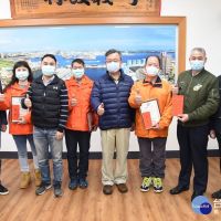 賴峰偉表揚績優清潔隊員　感謝維護澎湖環境整潔