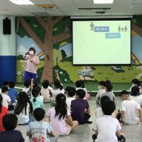 台北「張老師」關心青少年心理健康